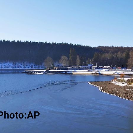 La Taniere Du Lac Robertville Exteriör bild