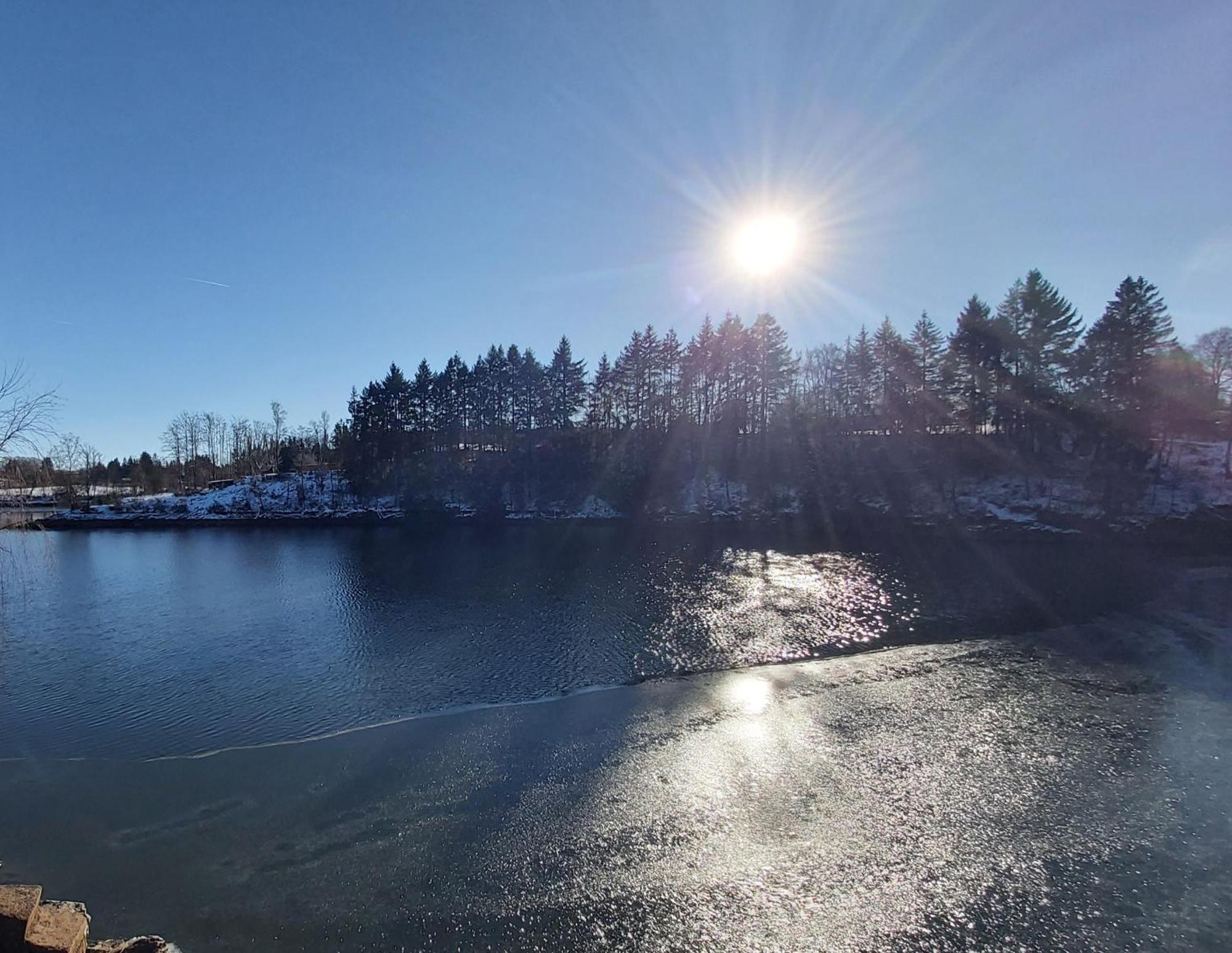 La Taniere Du Lac Robertville Exteriör bild